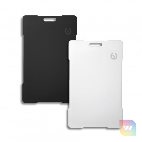 129599 - Carbon Bluetooth Tracker